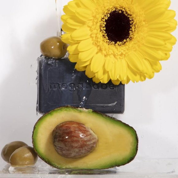 💋4/$20 Megababe Space Bar Underarm Soap - Picture 2 of 4